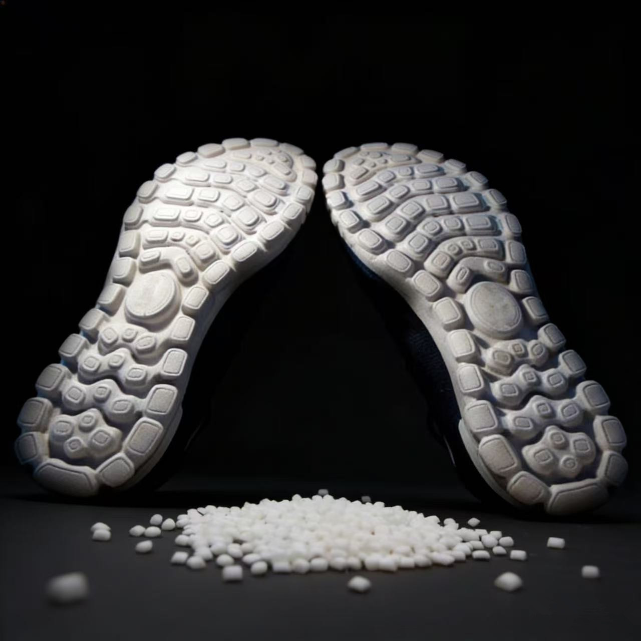 Premium TPR TPE Granules Custom Formulations For Shoe Soles 